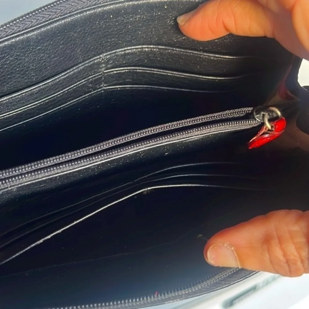 Brighton Leather Black Red Wallet Wristlet Silver Trim Pockets Zippered